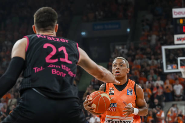 难免引发外 难免引发外