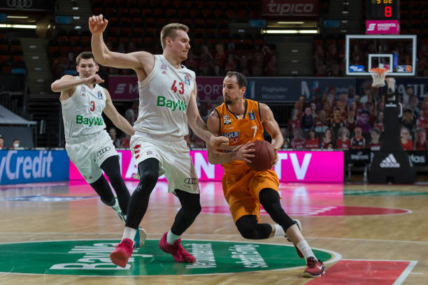 她曾因为心 她曾因为心